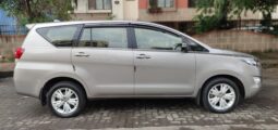 Toyota Innova Crysta 2.4 Z full