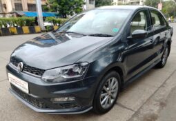 Volkswagen Vento 1.6 MPI HIGHLINE full