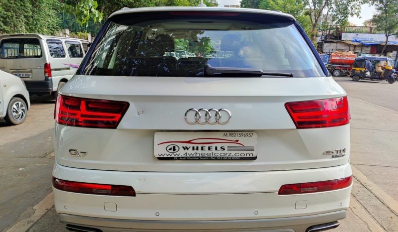 AUDI Q7 45 TDI Quattro Technology full