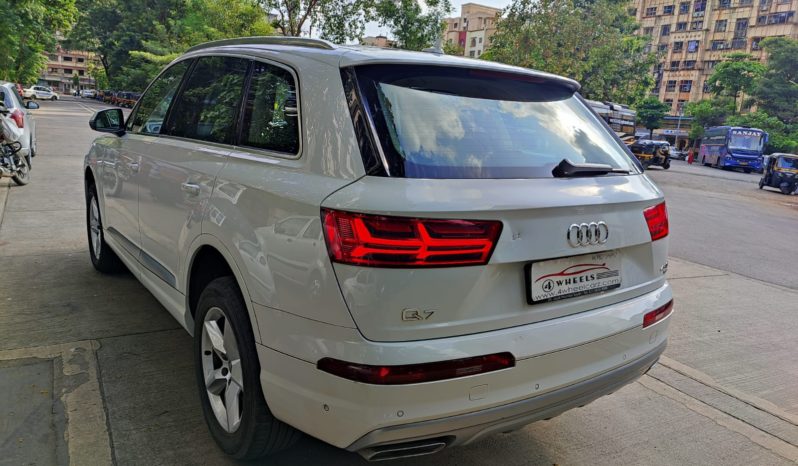 AUDI Q7 45 TDI Quattro Technology full