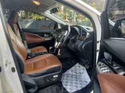 Toyota Innova Crysta 2.8 Z full