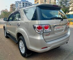 Toyota Fortuner 3.0 2WD full