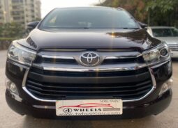 Toyota Innova Crysta 2.4 V 8STR full