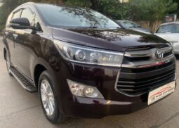 Toyota Innova Crysta 2.4 V 8STR full