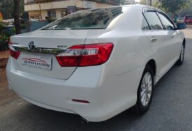 Toyota Camry 2.5 G