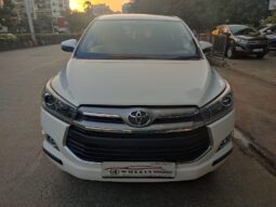 Toyota Innova Crysta 2.4 V 8Str full