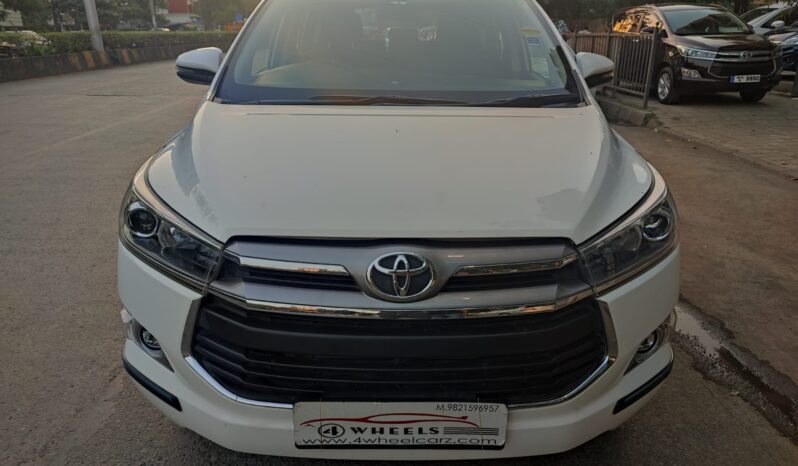 Toyota Innova Crysta 2.4 V 8Str full