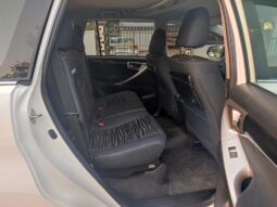 Toyota Innova Crysta 2.4 V 8Str full