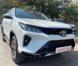 Toyota Fortuner Sigma 4×4 LEGENDER full