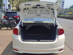 Honda City 1.5 VX MT IVTEC Sunroof full