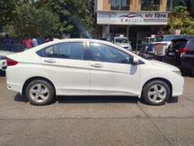 Honda City 1.5 VX MT IVTEC Sunroof