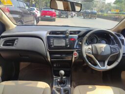 Honda City 1.5 VX MT IVTEC Sunroof full