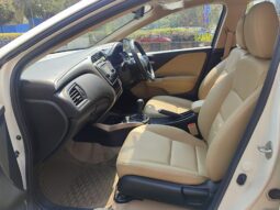 Honda City 1.5 VX MT IVTEC Sunroof full