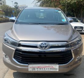 Toyota Innova Crysta 2.4 Z