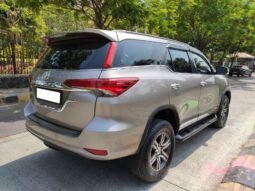 Toyota Fortuner 4×2 full