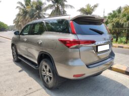 Toyota Fortuner 4×2 full