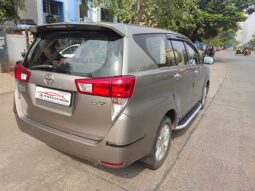 Toyota Innova Crysta 2.8 Z full