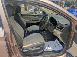 Hyundai Verna 1.6 SX full