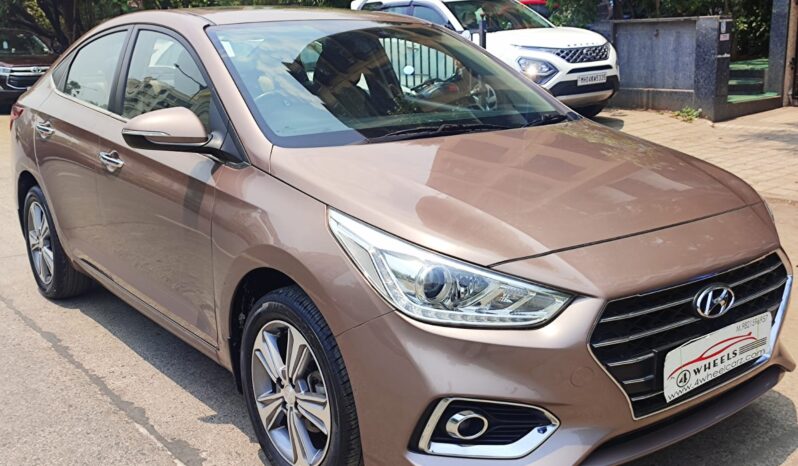 Hyundai Verna 1.6 SX full