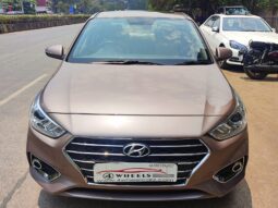 Hyundai Verna 1.6 SX full