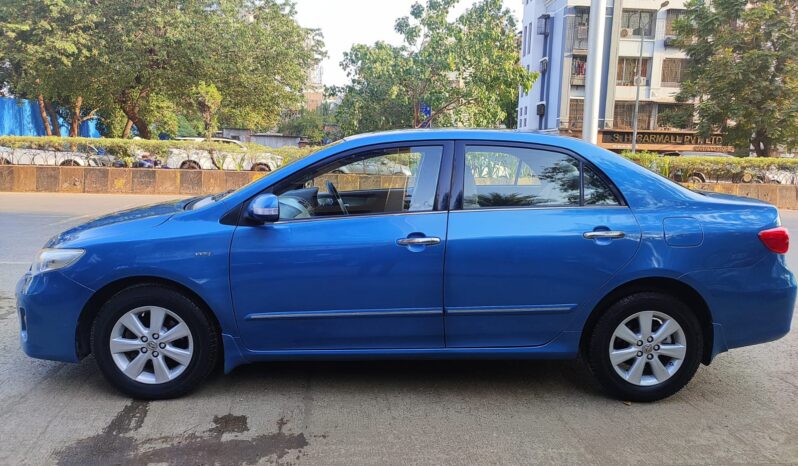 Toyota Corolla Altis 1.8 G full