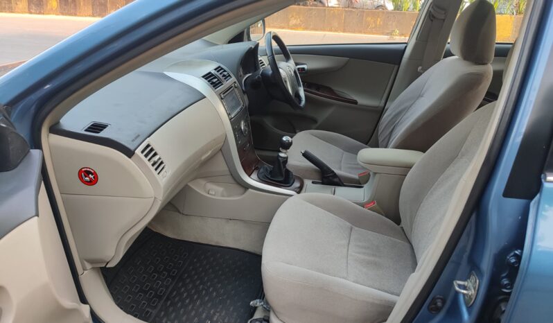 Toyota Corolla Altis 1.8 G full