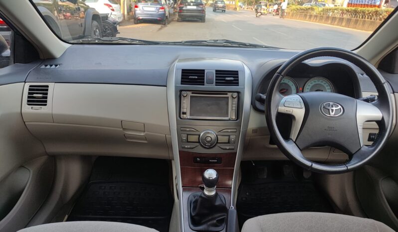 Toyota Corolla Altis 1.8 G full