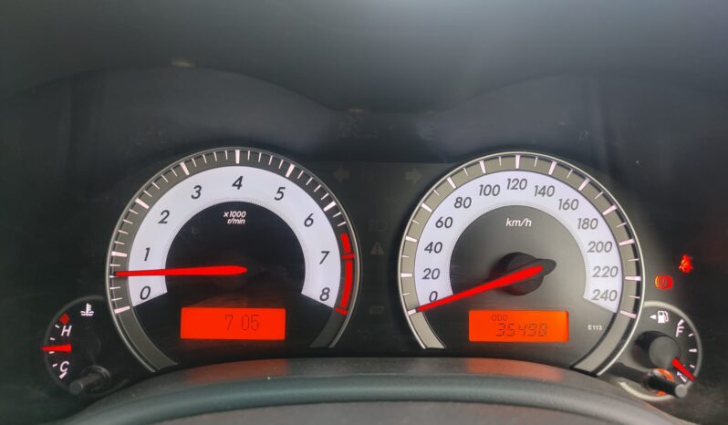 Toyota Corolla Altis 1.8 G full