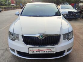 Skoda Superb 1.8 Elegance