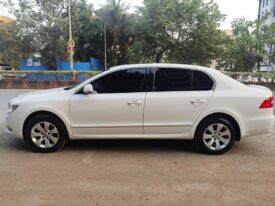 Skoda Superb 1.8 Elegance