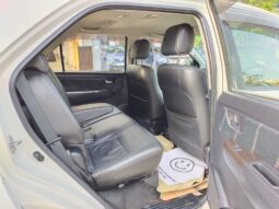 Toyota Fortuner3.0 L 4WD full