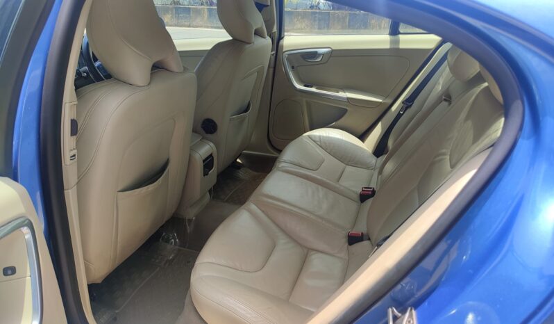 Volvo S60 D5 full