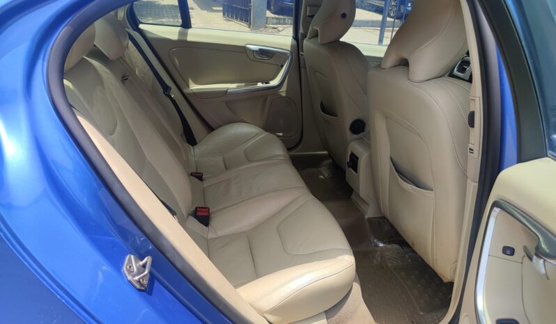 Volvo S60 D5 full