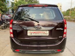 Mahindra XUV 500 W10 FWD full