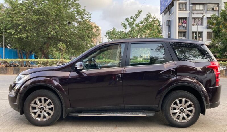 Mahindra XUV 500 W10 FWD full