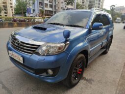 Toyota Fortuner 3.0 L 4×2 AT full