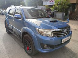 Toyota Fortuner 3.0 L 4×2 AT full