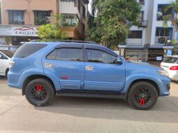 Toyota Fortuner 3.0 L 4×2 AT full