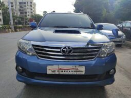 Toyota Fortuner 3.0 L 4×2 AT full