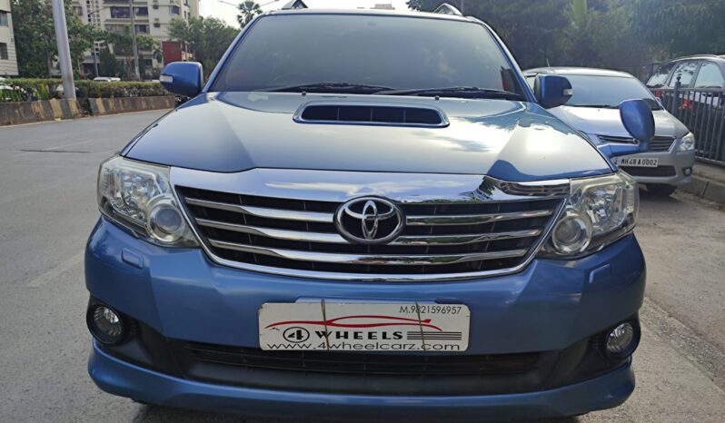 Toyota Fortuner 3.0 L 4×2 AT full