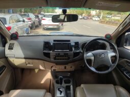 Toyota Fortuner 3.0 L 4×2 AT full