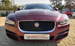 Jaguar XE 2.0 L Prestige full