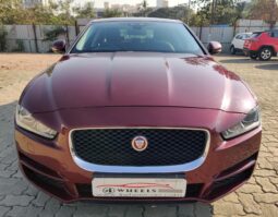 Jaguar XE 2.0 L Prestige full