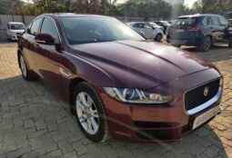 Jaguar XE 2.0 L Prestige full