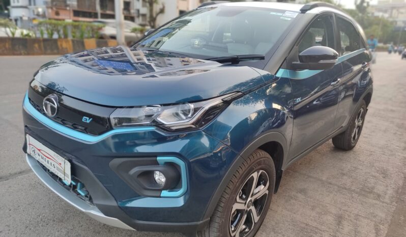 Tata Nexon EV XZ+ Luxury with Sunroof full