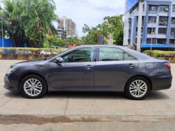 Toyota Camry 2.5 Hybrid full