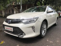 Toyota Camry 2.5 Hybrid full