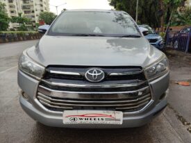 Toyota Innova Crysta 2.4 G 7STR