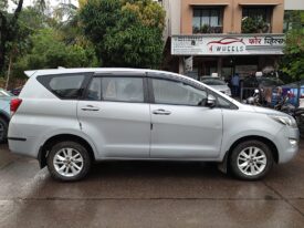 Toyota Innova Crysta 2.4 G 7STR