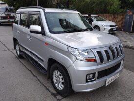 Mahindra TUV 300 MHAWK100 T8